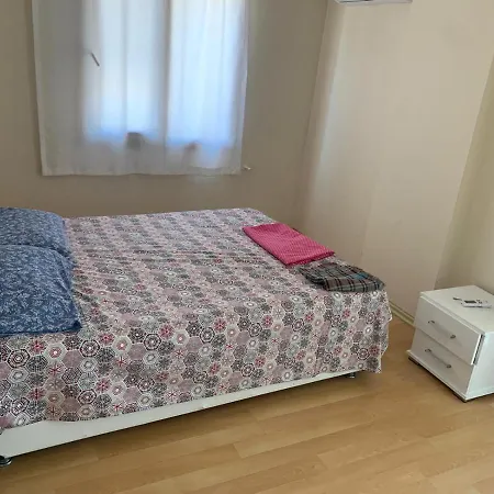 Camlikta Deniz Manzarali 5+1 Apartament Didim