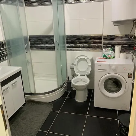 Camlikta Deniz Manzarali 5+1 * Didim